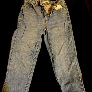 pacsun medium washed jeans. size 24’. tight fitted.